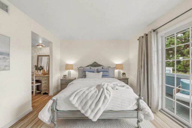 2807 Valley Vista Way, Oceanside, CA 92054