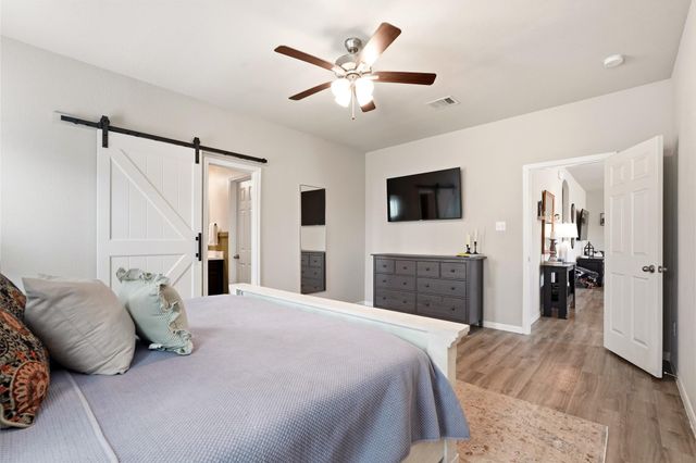 5108 Frisch Street, Houston, TX 77048