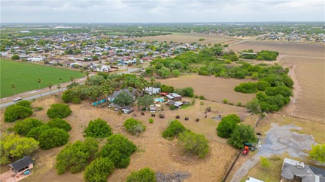 2107 S Victoria Road, Donna, TX 78537