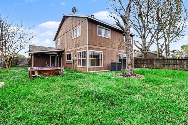 16630 Lonesome Quail Drive, Houston, TX 77489