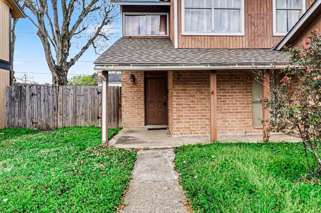 16630 Lonesome Quail Drive, Houston, TX 77489