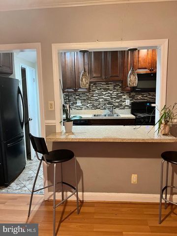 2147 FIRETHORN, Baltimore, MD 21220
