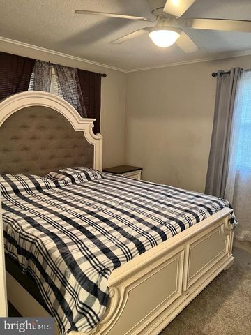 2147 FIRETHORN, Baltimore, MD 21220