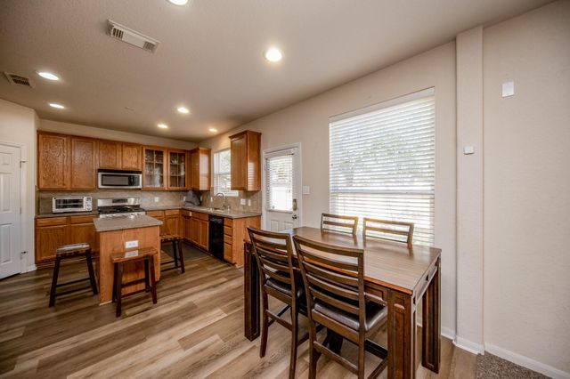 4609 Buescher Court, Pearland, TX 77584