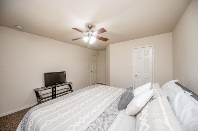 4609 Buescher Court, Pearland, TX 77584