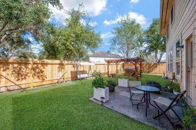 4609 Buescher Court, Pearland, TX 77584