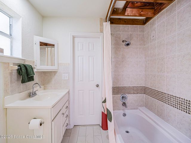 680 Mulberry Street, Sebastian, FL 32958