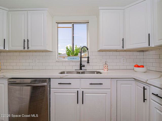 680 Mulberry Street, Sebastian, FL 32958