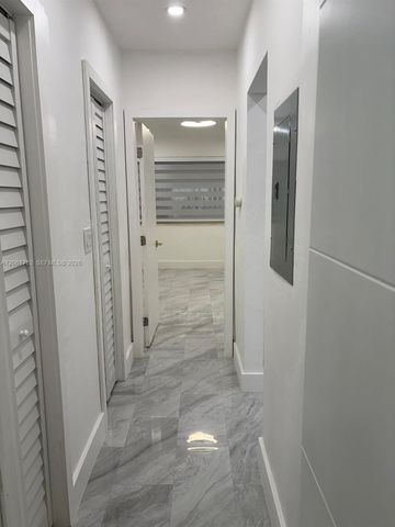 6896 Abbott Ave 6B, Miami Beach, FL 33141