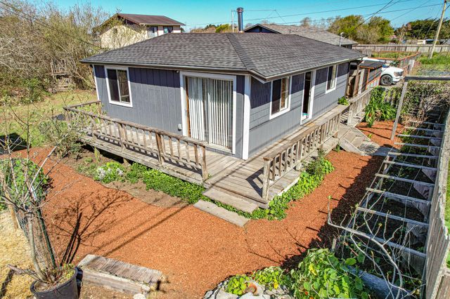 1741 Victor Boulevard, Manila, CA 95521