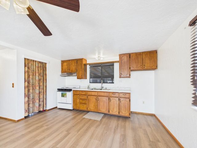 1741 Victor Boulevard, Manila, CA 95521