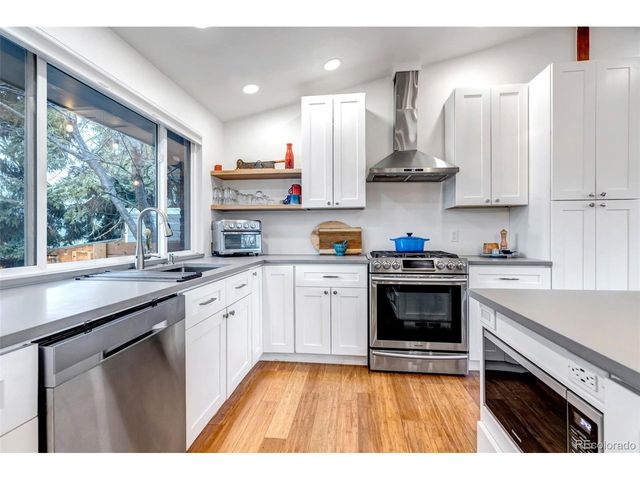 10814 Linda Vista Dr, Lakewood, CO 80215