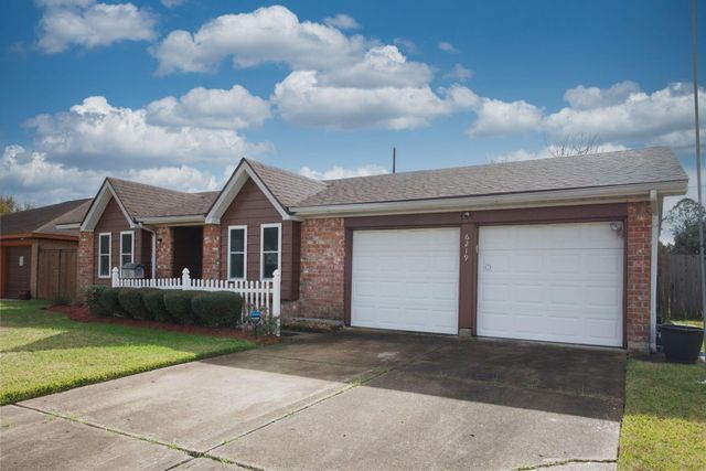 6219 Darlinghurst Drive, Houston, TX 77085