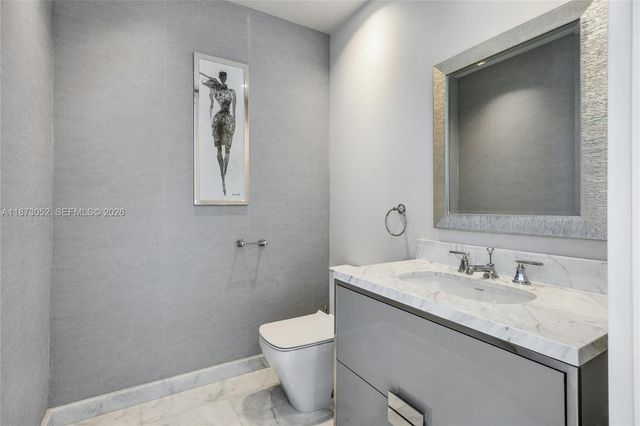 15701 Collins Avenue 902, Sunny Isles Beach, FL 33160
