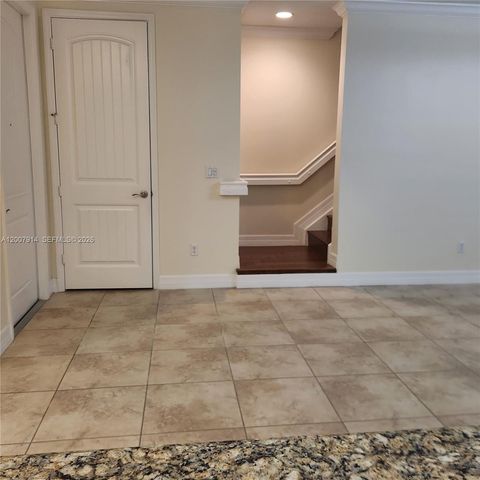843 S Ocean Blvd 843, Pompano Beach, FL 33062