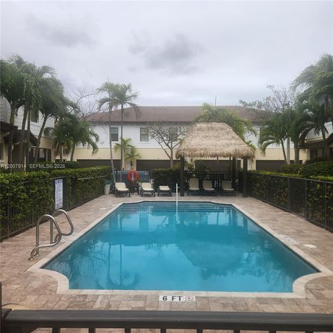 843 S Ocean Blvd 843, Pompano Beach, FL 33062