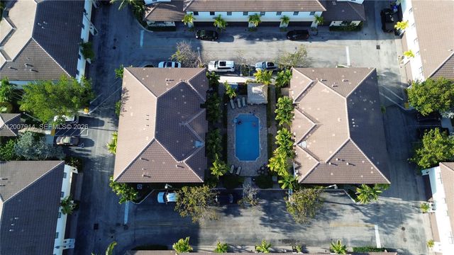 843 S Ocean Blvd 843, Pompano Beach, FL 33062