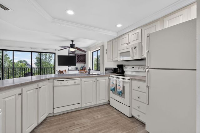 1605 S US HIGHWAY 1 F306, Jupiter, FL 33477