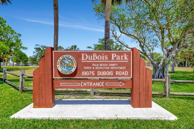 1605 S US HIGHWAY 1 F306, Jupiter, FL 33477