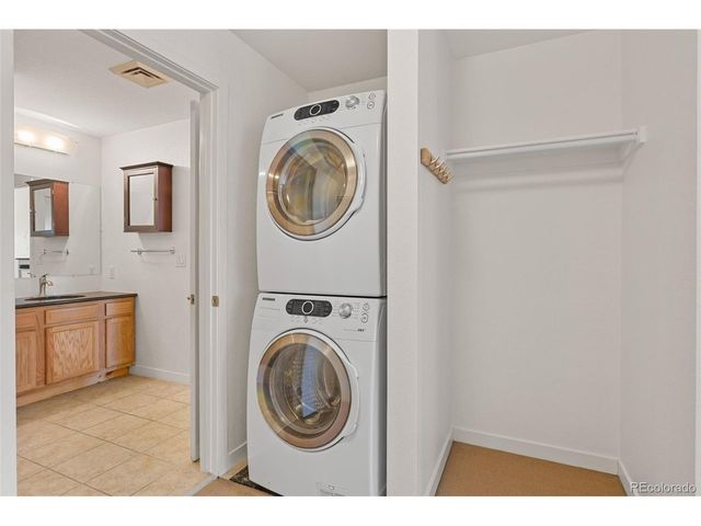 1555 Central St 306, Denver, CO 80211