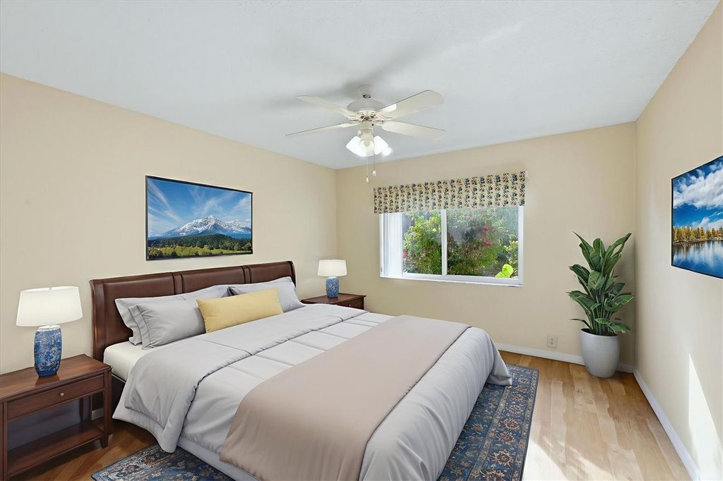 Image 23 of property listing at 1041 BECKLEY CIRCLE, Venice, FL 34292