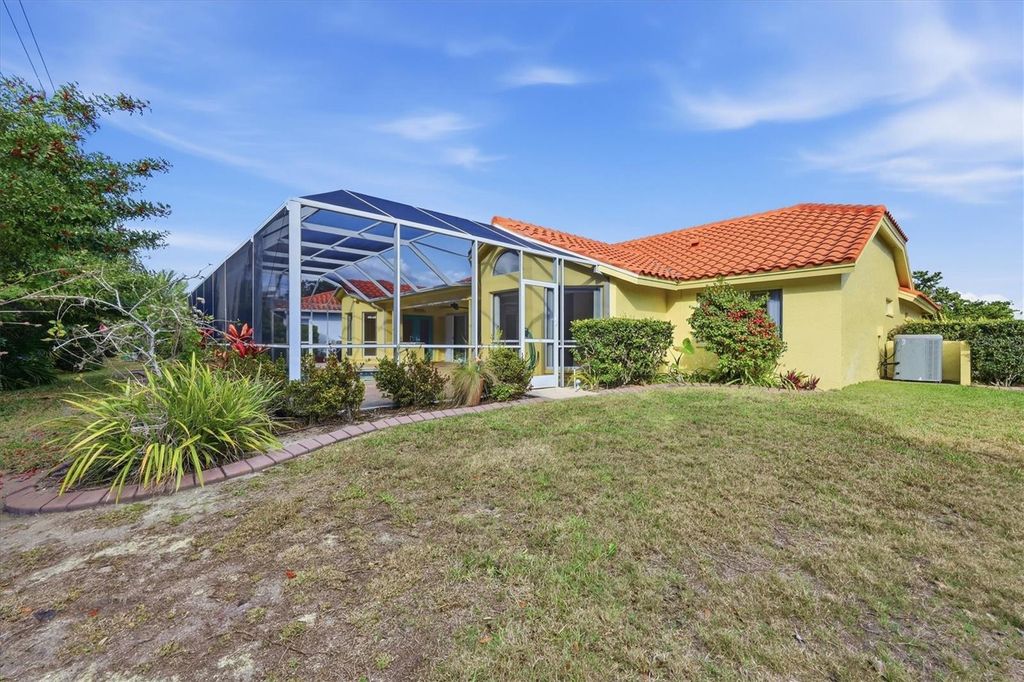 Image 34 of property listing at 1041 BECKLEY CIRCLE, Venice, FL 34292