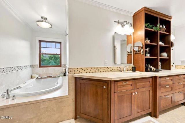 11358 Creek Road, Ojai, CA 93023