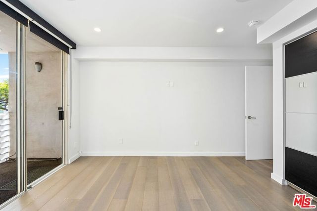 1129 Larrabee Street 6, West Hollywood, CA 90069