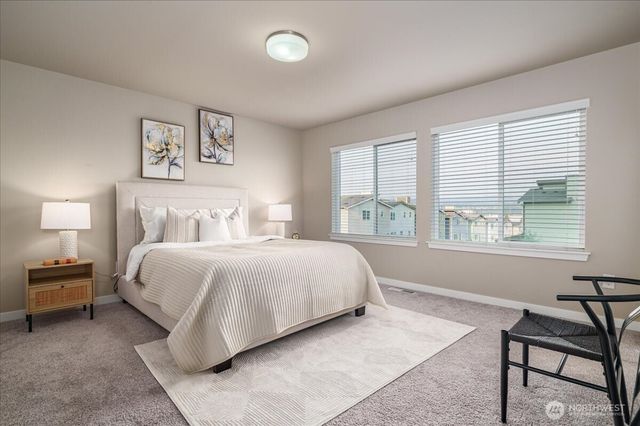 11821 82nd Place S, Seattle, WA 98178