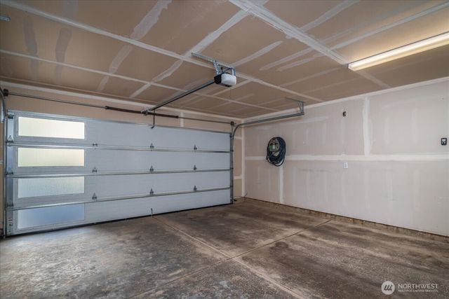 11821 82nd Place S, Seattle, WA 98178