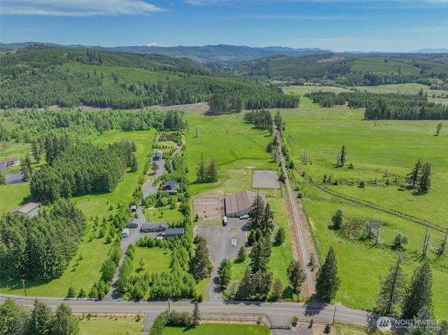 1242 North Fork Road, Chehalis, WA 98532