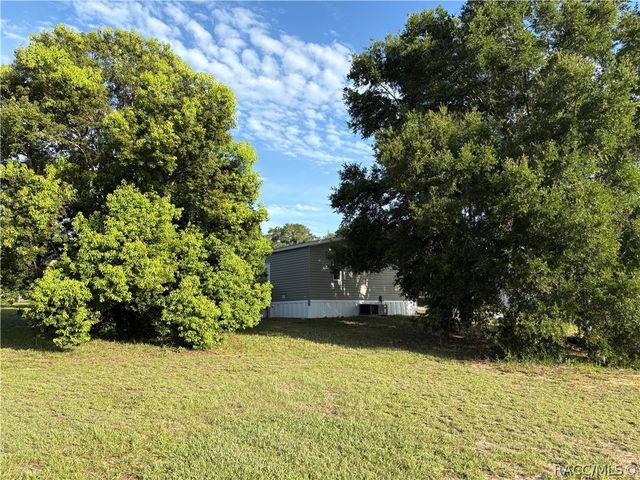 8054 E Shetland Lane, Floral City, FL 34436
