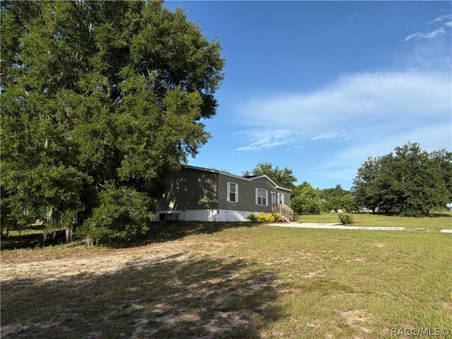 8054 E Shetland Lane, Floral City, FL 34436