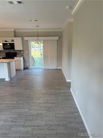 8054 E Shetland Lane, Floral City, FL 34436