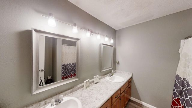 301 Foxfire Drive, Paragould, AR 72450