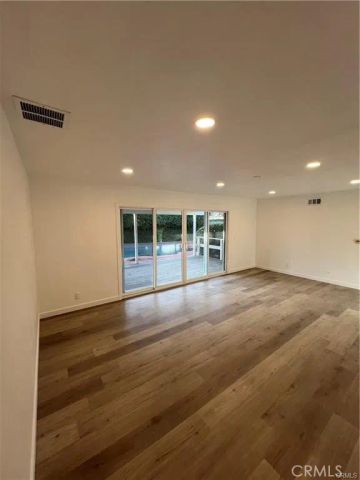 909 S Echo Place, Anaheim, CA 92804