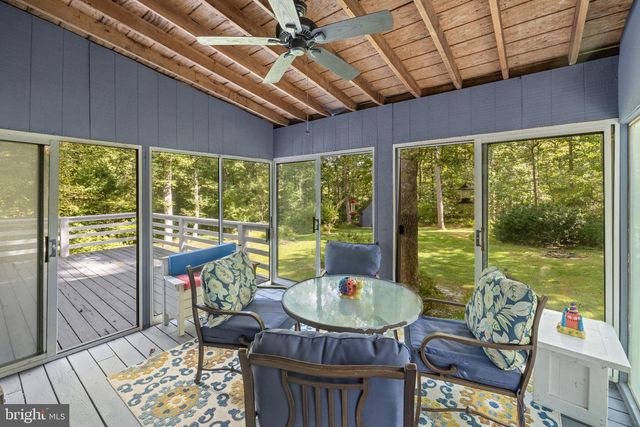 4539 AMOS RD, White Hall, MD 21161