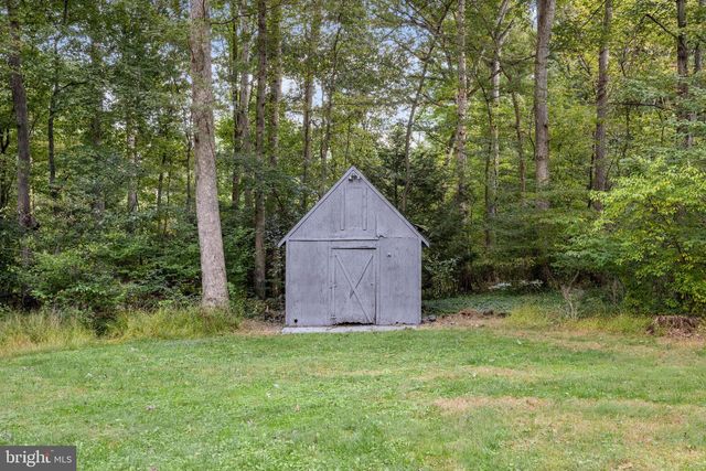 4539 AMOS RD, White Hall, MD 21161