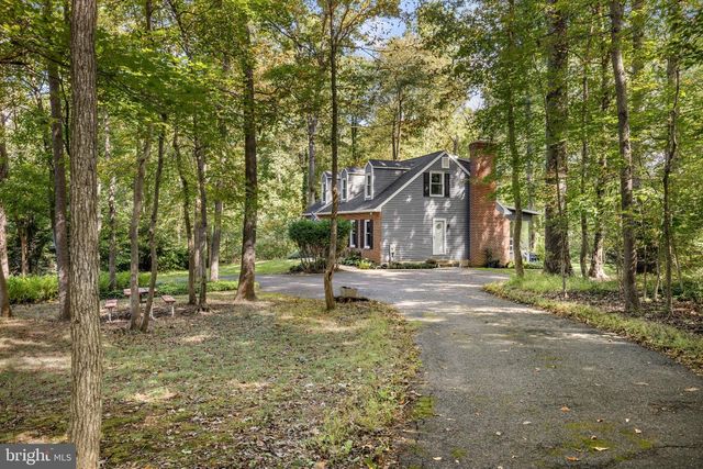 4539 AMOS RD, White Hall, MD 21161