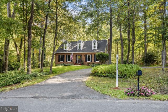 4539 AMOS RD, White Hall, MD 21161