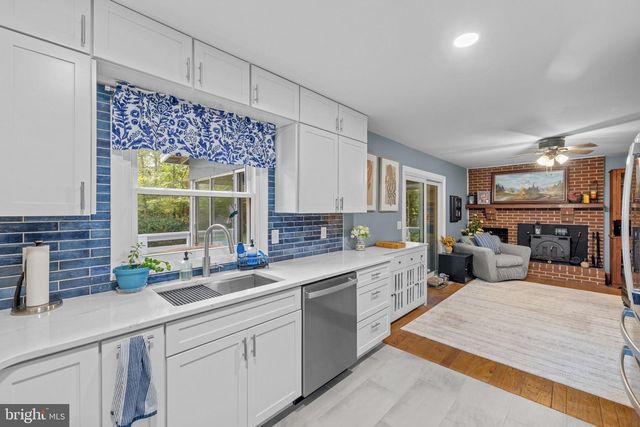 4539 AMOS RD, White Hall, MD 21161