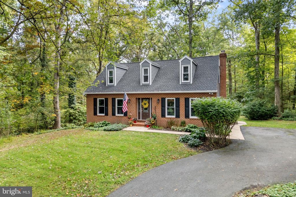 4539 AMOS RD, White Hall, MD 21161