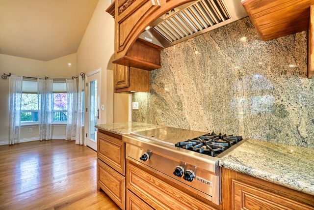 4835 Val Verde Rd, Loomis, CA 95650