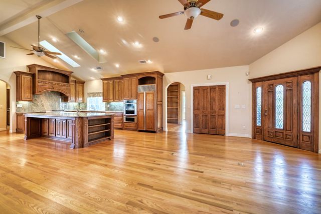 4835 Val Verde Rd, Loomis, CA 95650