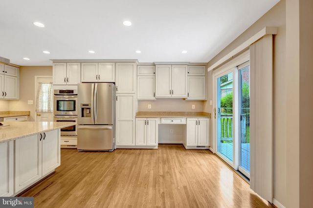 6717 REYNARD DR, Springfield, VA 22152