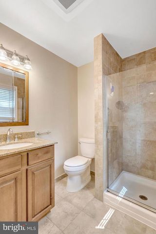 6717 REYNARD DR, Springfield, VA 22152