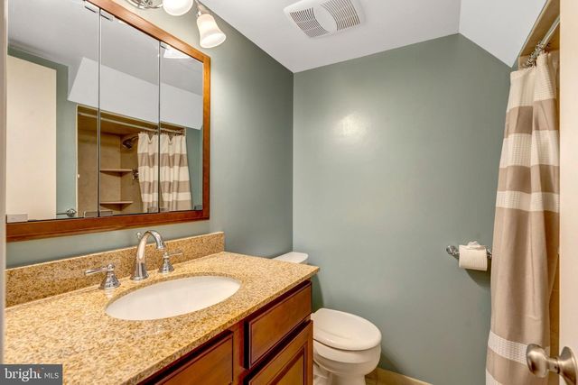 6717 REYNARD DR, Springfield, VA 22152