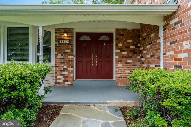 6717 REYNARD DR, Springfield, VA 22152