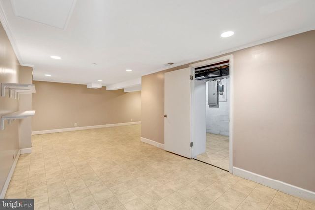 6717 REYNARD DR, Springfield, VA 22152