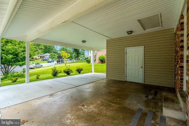 6717 REYNARD DR, Springfield, VA 22152